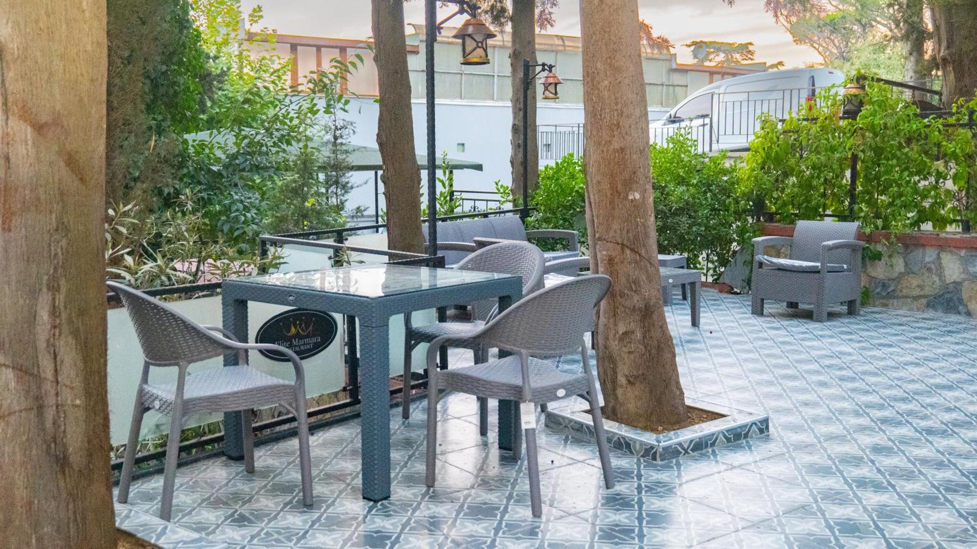 Elite Marmara Pansiyon Camlica Istanbul Exterior foto